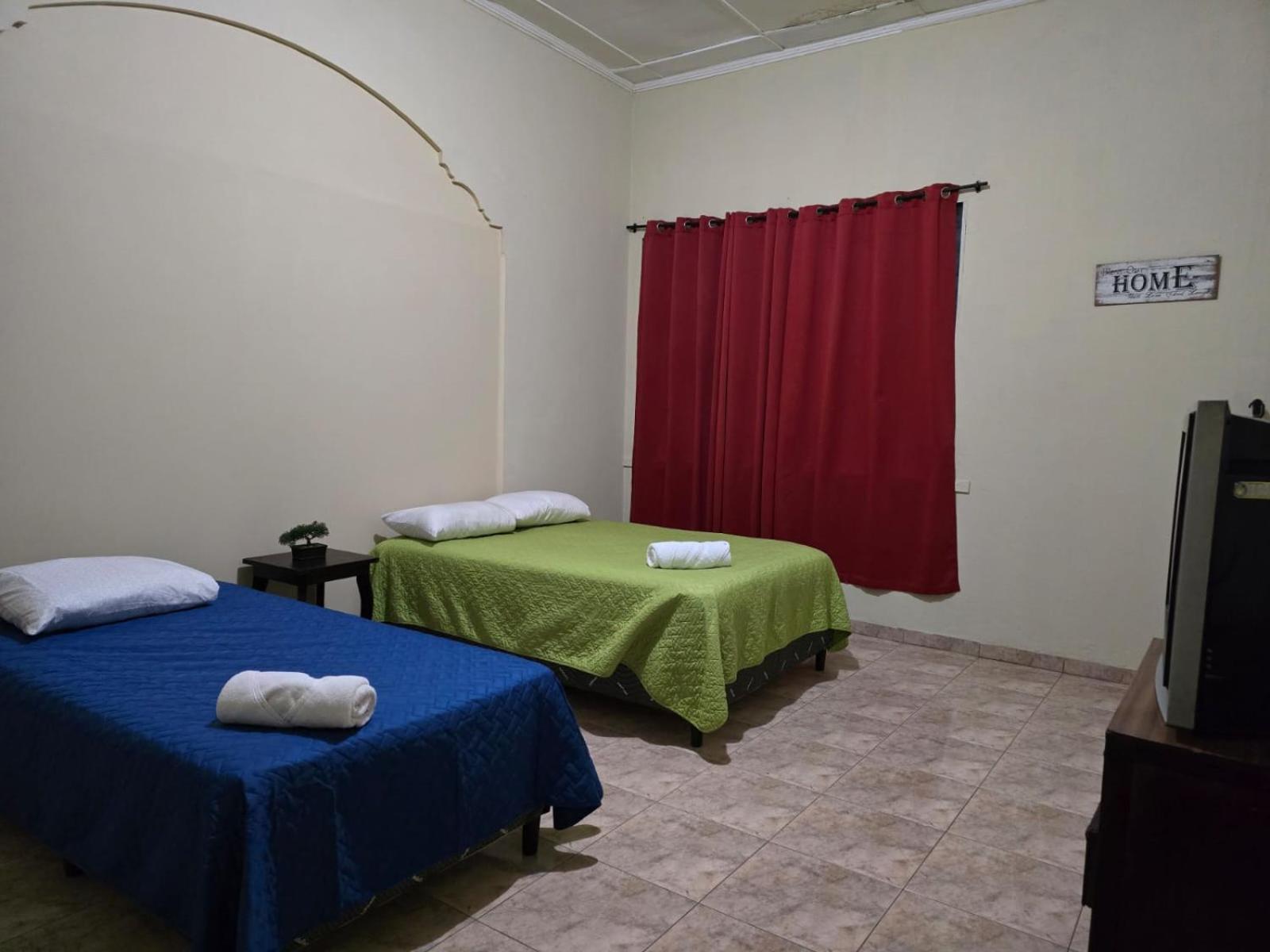 Hostal Casa Luna Santa Ana Eksteriør bilde